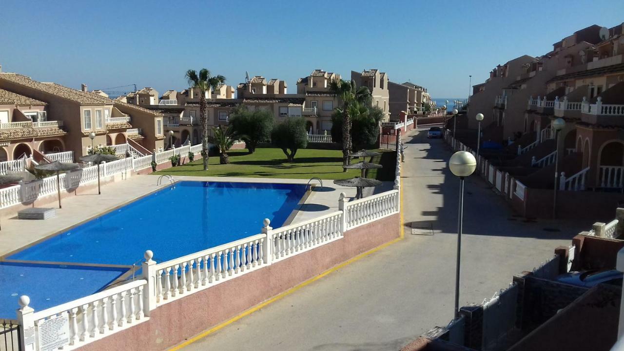 Bungalow Junto A La Piscina, Gran Alacant Santa Pola Bagian luar foto